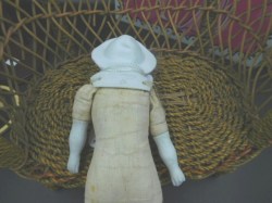 bonnet head pink bk